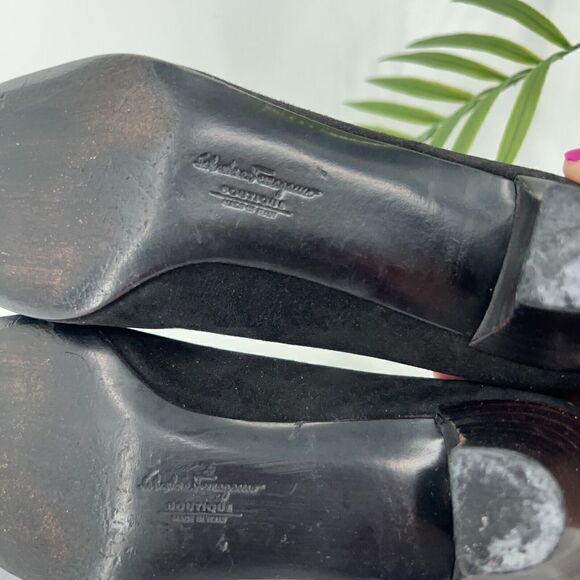 Salvatore Ferragamo Pump Women Size 7.5 B Black Suede Patent Cap Toe Square Toe - Picture 12 of 14